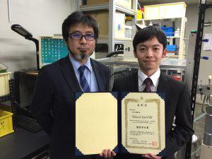小柴君（右）と保科准教授